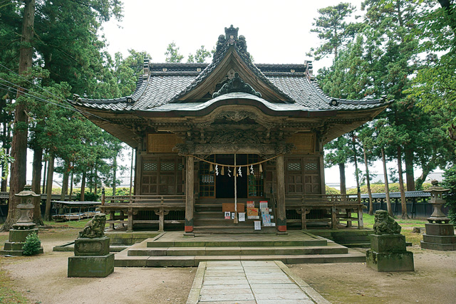 藤基神社メイン