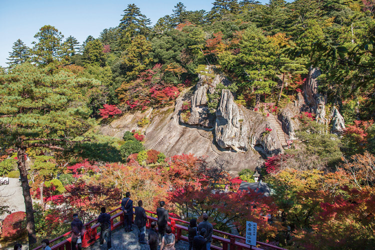 那谷寺