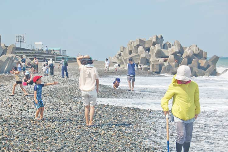 石」がつなぐ不思議な旅へ。日本一の石ころタウン・糸魚川市で「石の