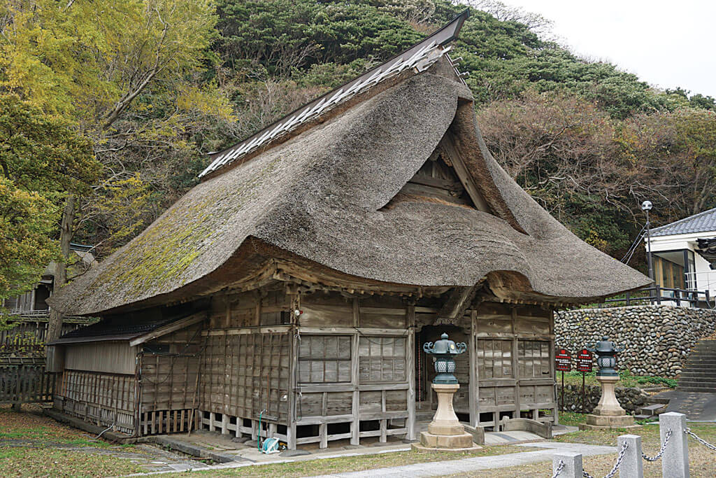 白山神社-本殿