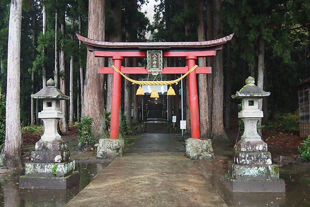 八木神社-本殿