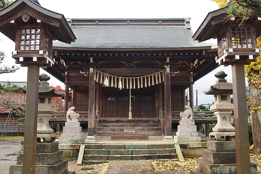 白山神社-本殿