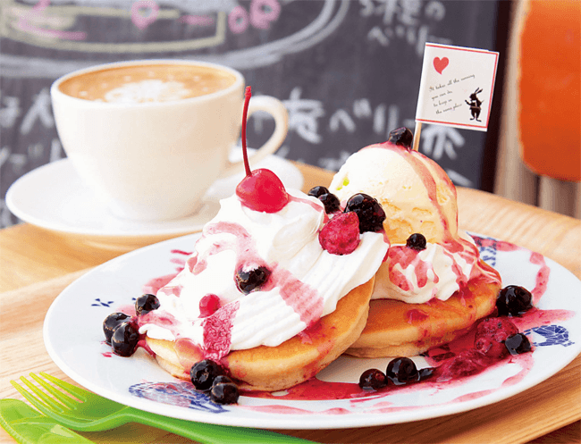 赤の女王 830円