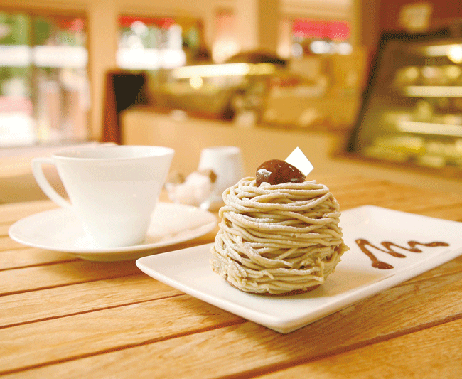 �葢�肨�َq�̓X��J�t�F G�H��G���J�[�m