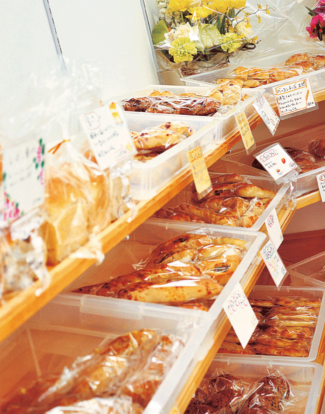 昼過ぎにはパンがなくなってしまう日もあるので、早めの来店がおすすめ。