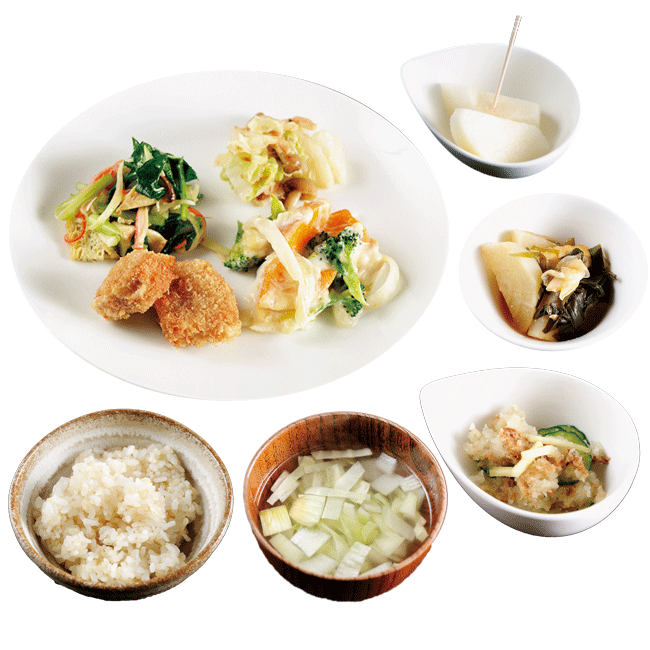 Vege Table�i�x�W�e�[�u���j�̏펞6 �`7��ނ��낤���j���[�͖�10�����Ƃɕς��B���n��m���ɖ��t������A���̏����؂��T���_�ɂ�����ƃA�C�f�A������B