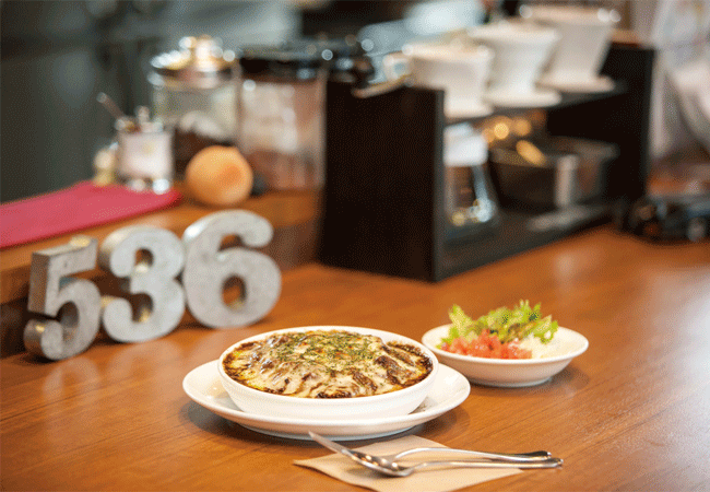 GOTHAM DINER.�i�S�b�T���_�C�i�[�j�̏Ă��`�[�Y�J���[750�~�B