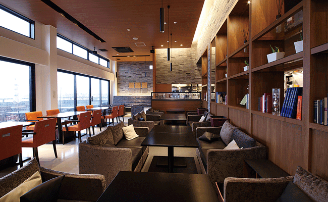 �֐�e���X�̐g���ς˂����Ȃ�J���I�ȋ�ԁB