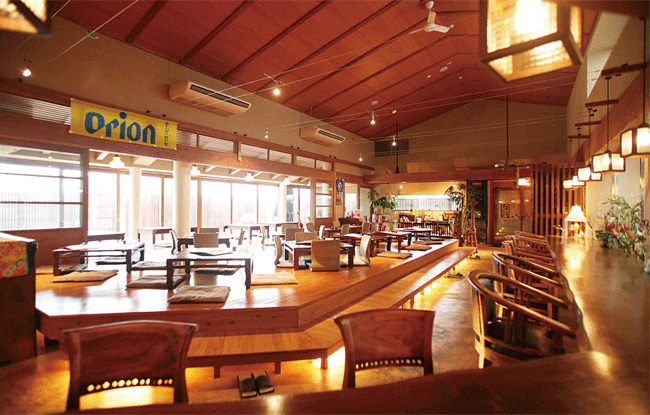 ǂ񂮂ƎRL̐X̃AeB[NƋzJIȓXB