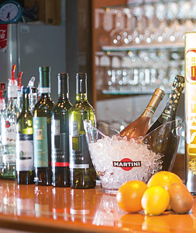 NIKU BAR18 jNoWEn`̃OXC